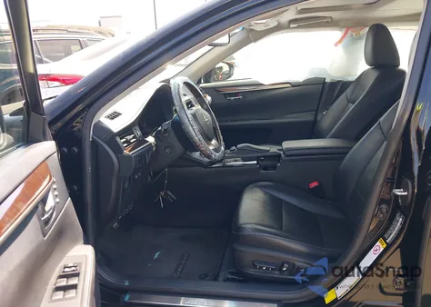 2013 Lexus Es 350 z USA, uszkodzony, nr VIN JTHBK1GG3D2039007